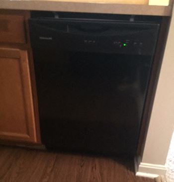 Full size dishwasher